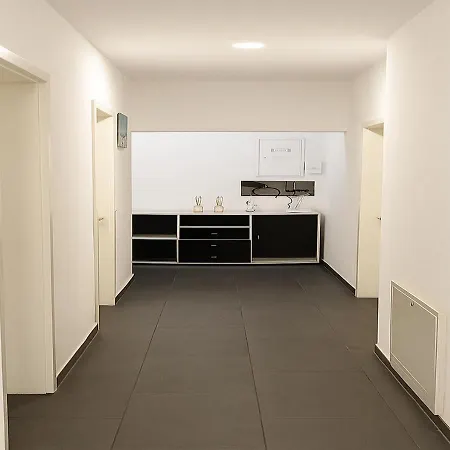 Πανσιόν Eva Zentral Guenstig