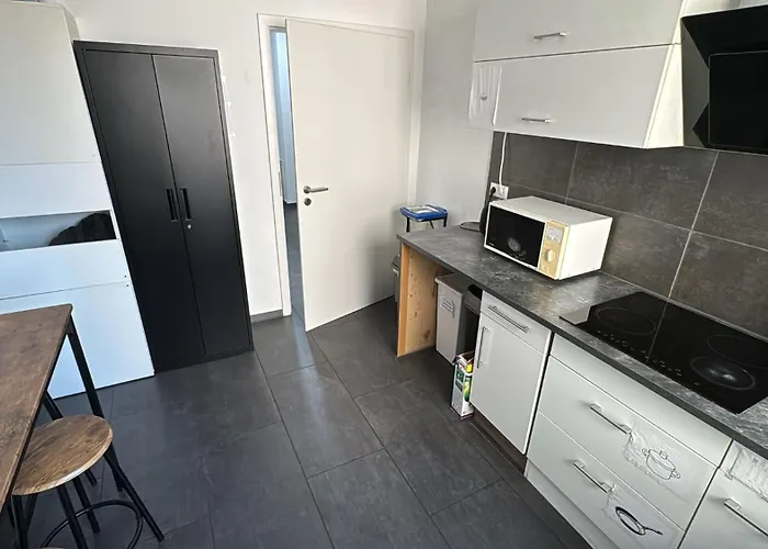 Eva Zentral Guenstig Guest house *